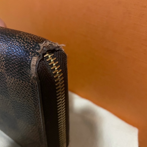 Louis Vuitton Damier Ebene Wallet - Picture 12 of 16